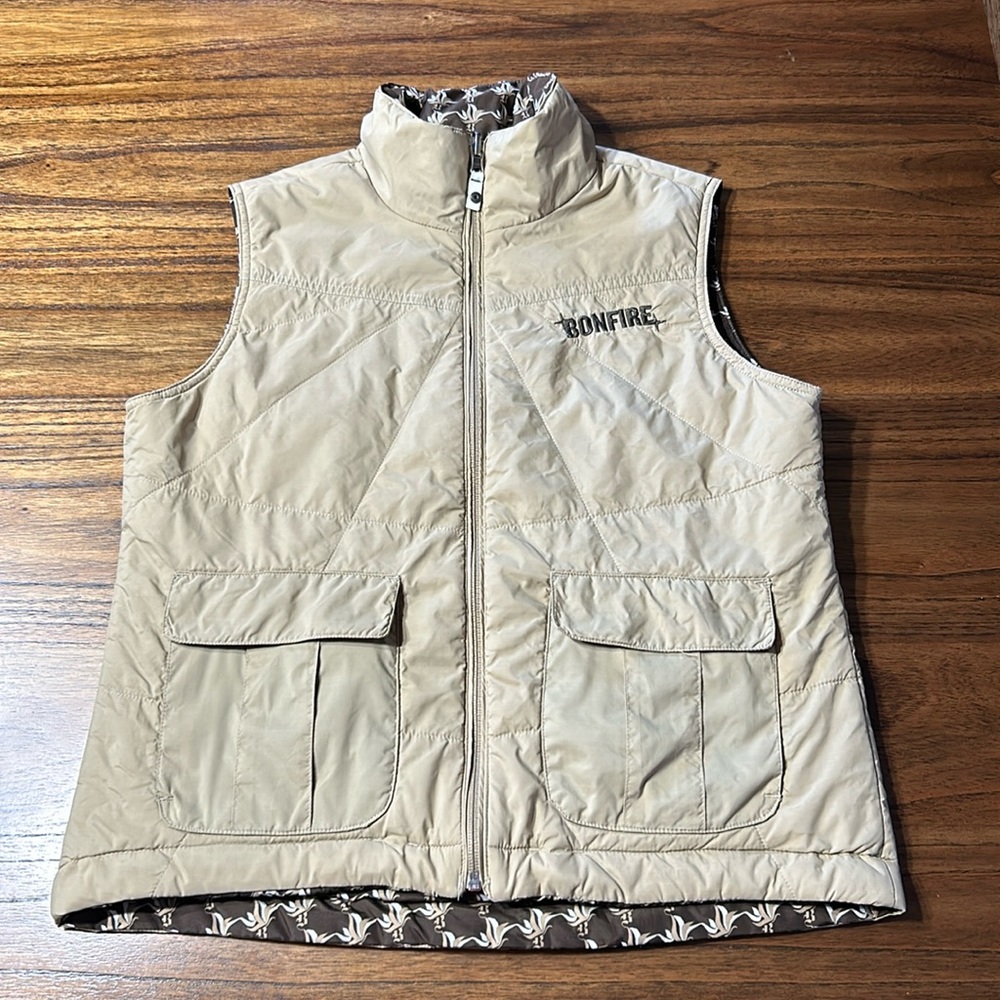 Women’s Bonfire Snowboarding Company Reversible Vest Size M